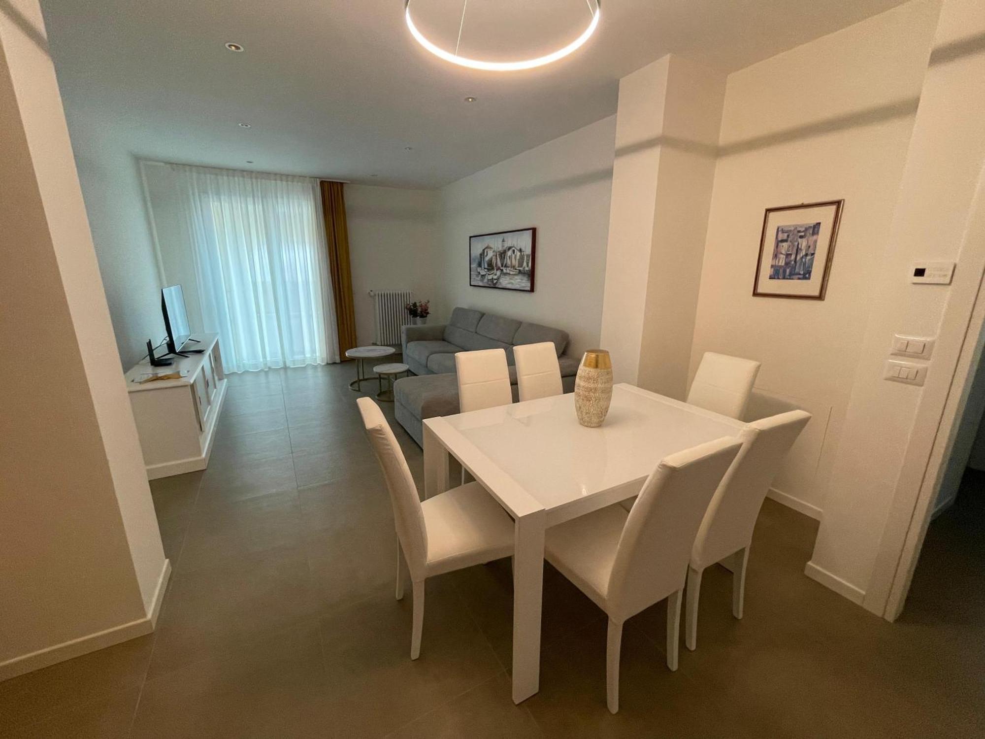 Nuovo Residence Serenissima Frontemare - Agenzia Cocal Каорле Екстер'єр фото